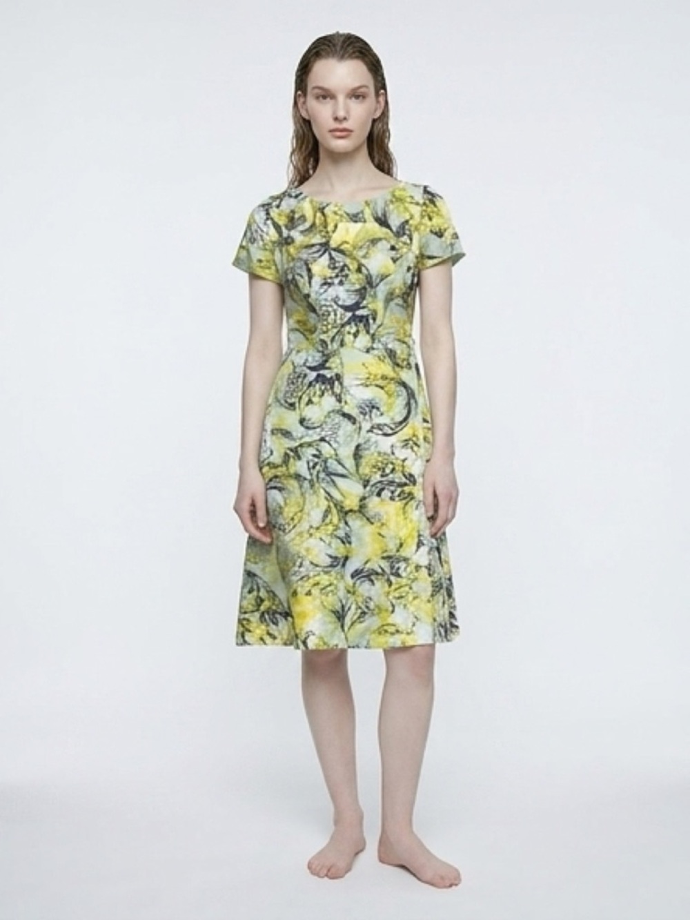 Nwot Carolina Herrera Yellow and Green Floral Midi Dress